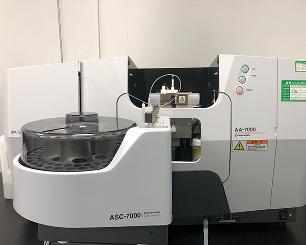 原子吸收分光光度計